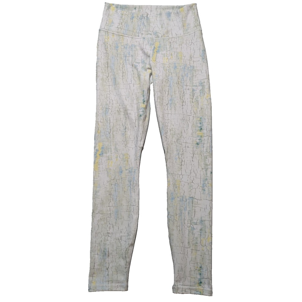 PowerHold By FABLETICS Compression Reflective Crackle Leggings - Women‎ Medium